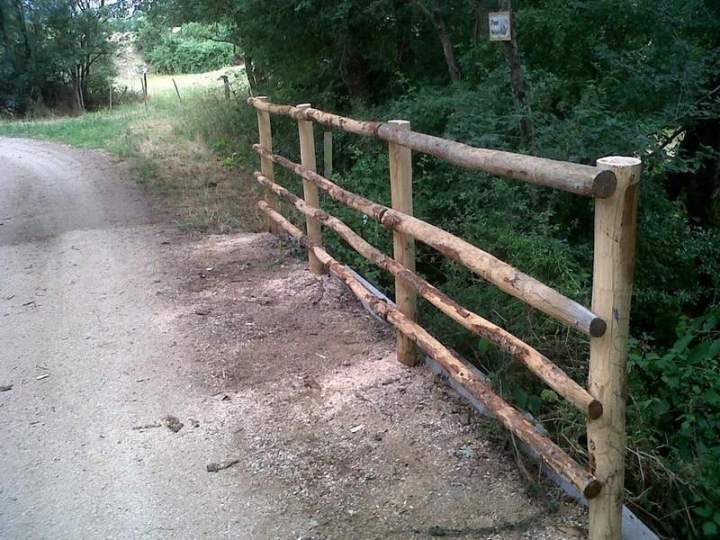 Fournisseur et réparateur de piquets en bois Aubigné-sur-Layon